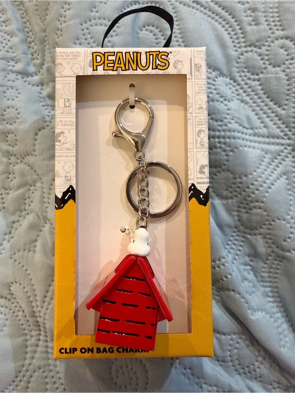 NWT Peanuts Snoopy Classic Red Doghouse Bag Charm/Key Chain